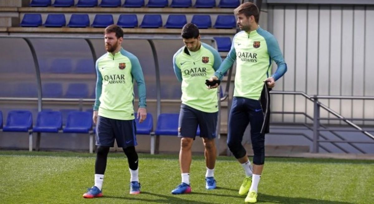 İspanyol Milli Futbolcu Pique\'ye Destek