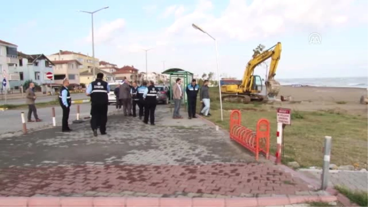 Karadeniz Sahilindeki İzinsiz Yapılar Kaldırıldı