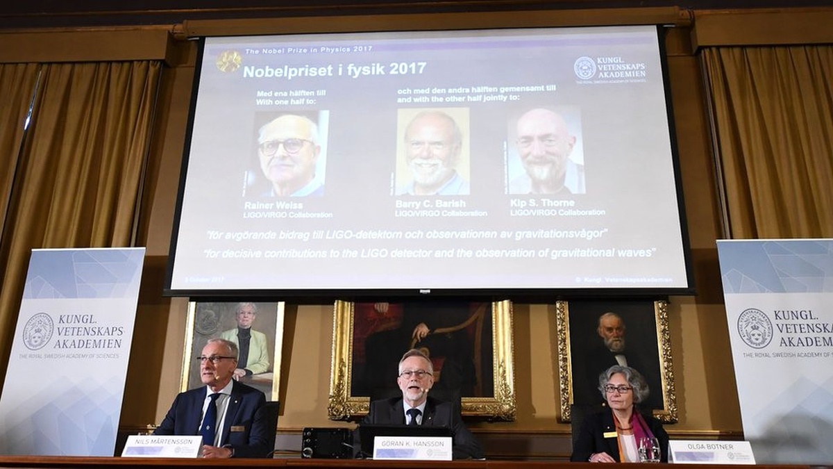 Nobel Fizik Ödülü Yerçekimsel Dalgaları Gözlemleyen Üç ABD\'li Biliminsanına Verildi