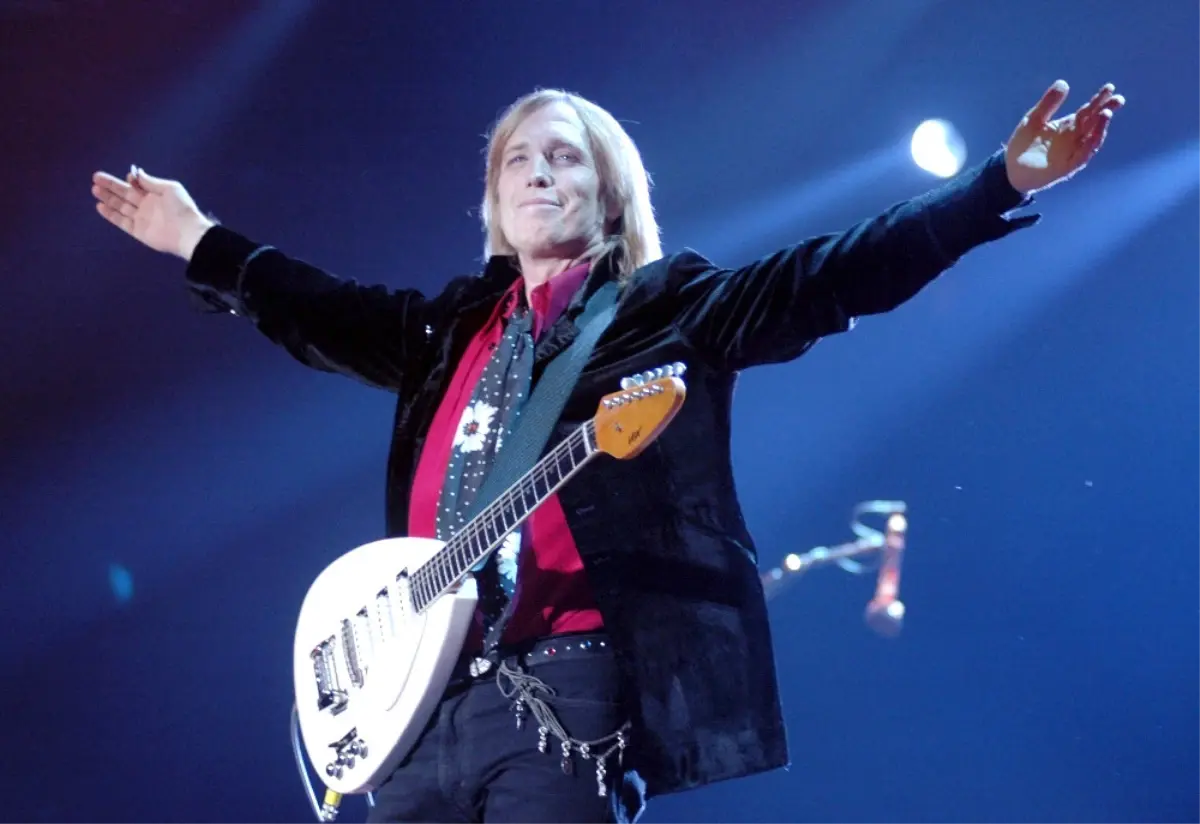 Rock\'ın Süper Yıldızı Tom Petty Hayatını Kaybetti