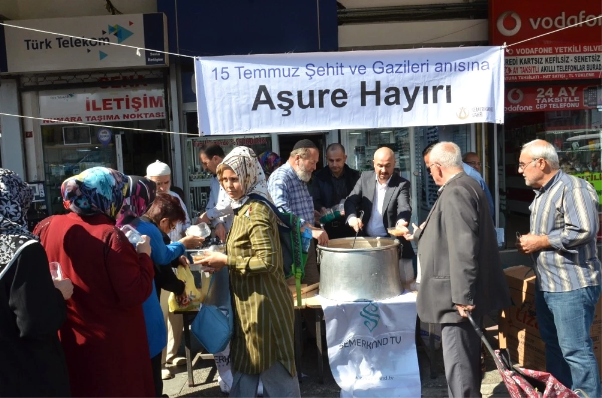 Semerkand Vakfından 45 Bin Kişilik Aşure Hayrı