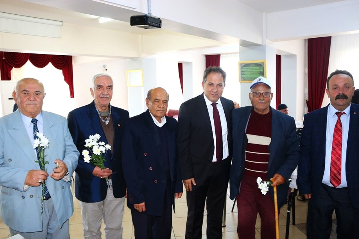 Sosyal Hizmetler Dairesi Başkanı Yüce\'den Huzurevi Ziyareti