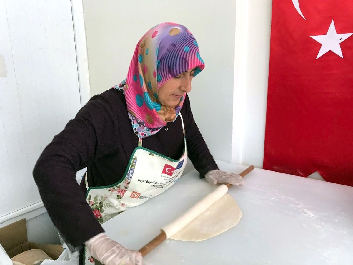 Tokat\'ta Yöresel Ürünlere Kadın Eli Değdi