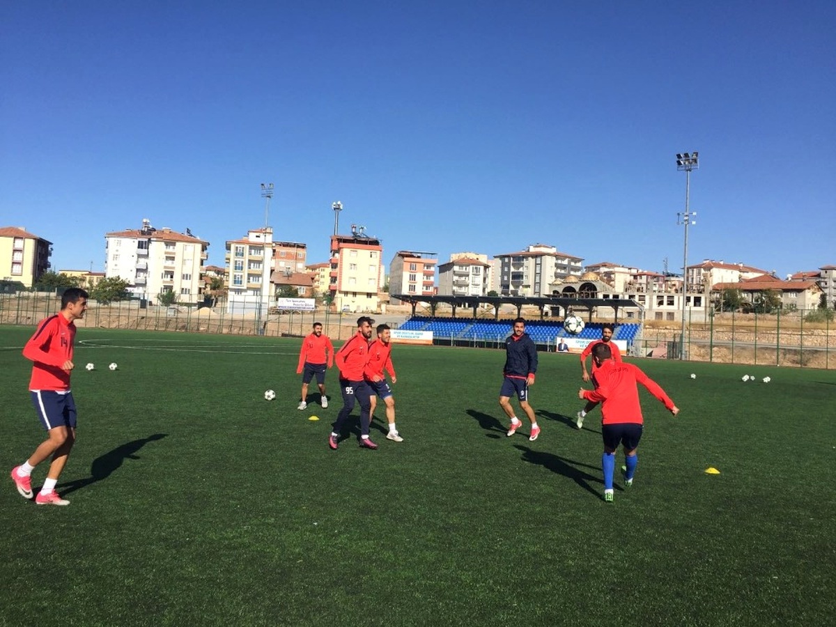 Yeşilyurt Belediyespor\'da Dersimspor Maçı Hazırlıkları Sürüyor