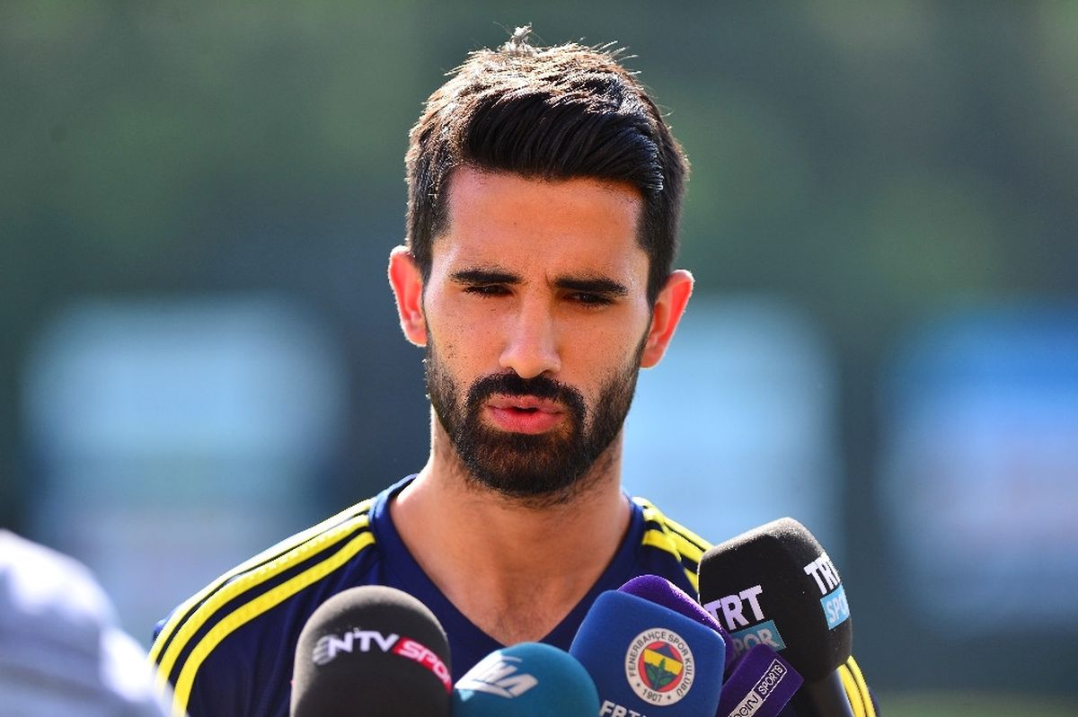 Alper Potuk\'tan Eskişehirspor\'a Destek