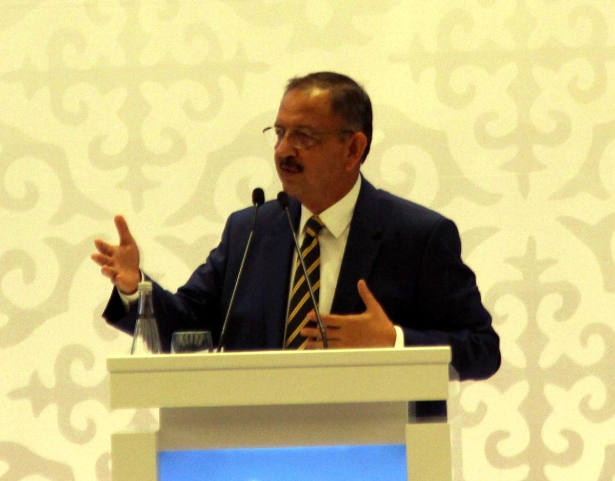 Bakan Özhaseki: "500 Bin Bağımsız Birimi Yenileyeceğiz"