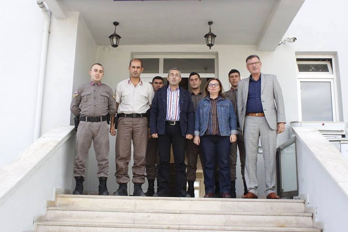 Başkan Duymuş\'tan Vezirhan Jandarma Karakol Komutanı Şafak\'a Hayırlı Olsun Ziyareti