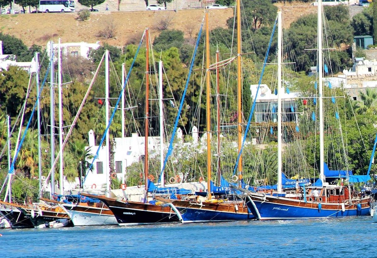 Bodrum Esnafı Bakan\'dan Gelecek Müjdeli Haberi Bekliyor