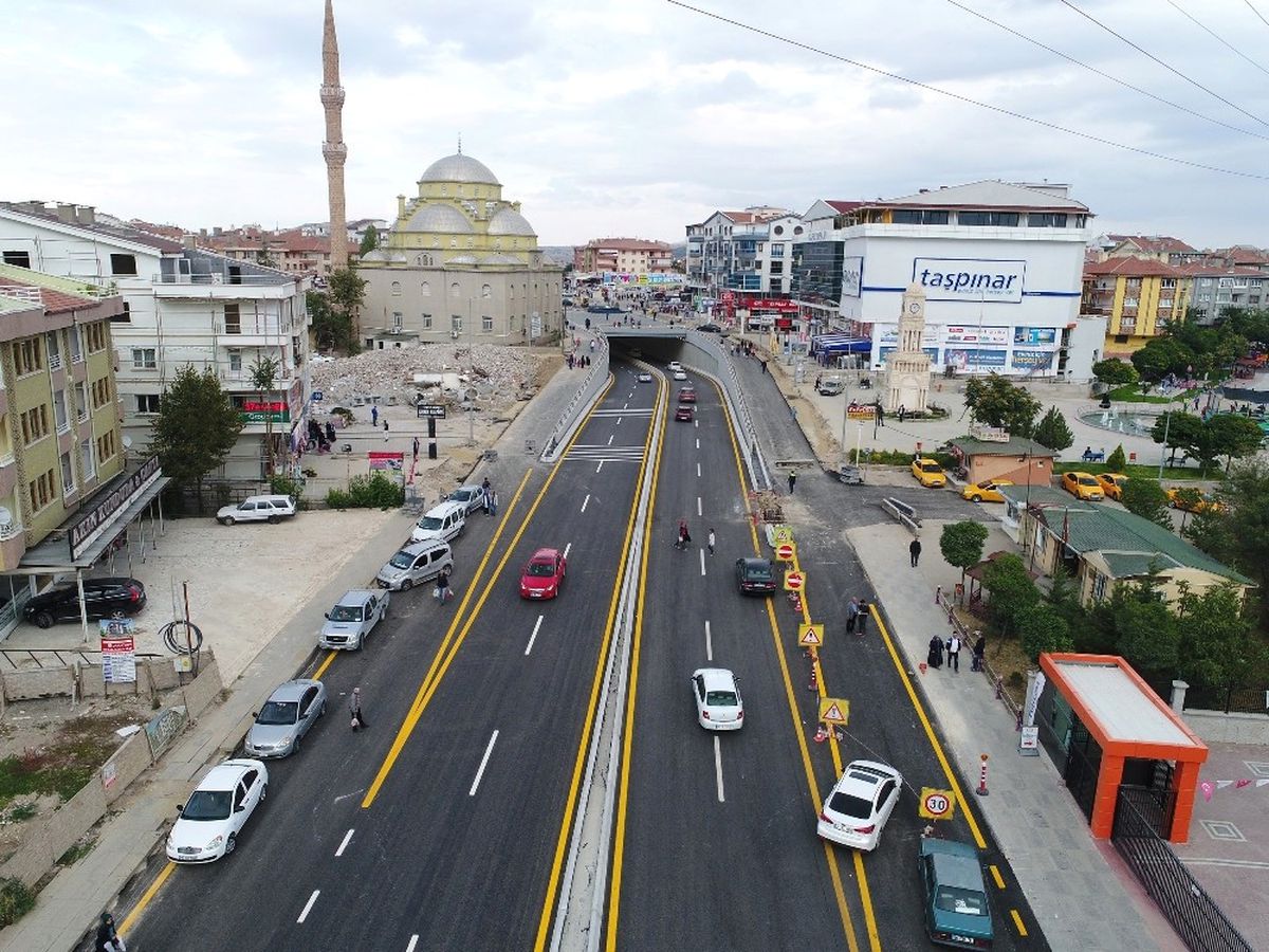 Bostancık-Karapürçek Alt Geçidi Tamamlandı