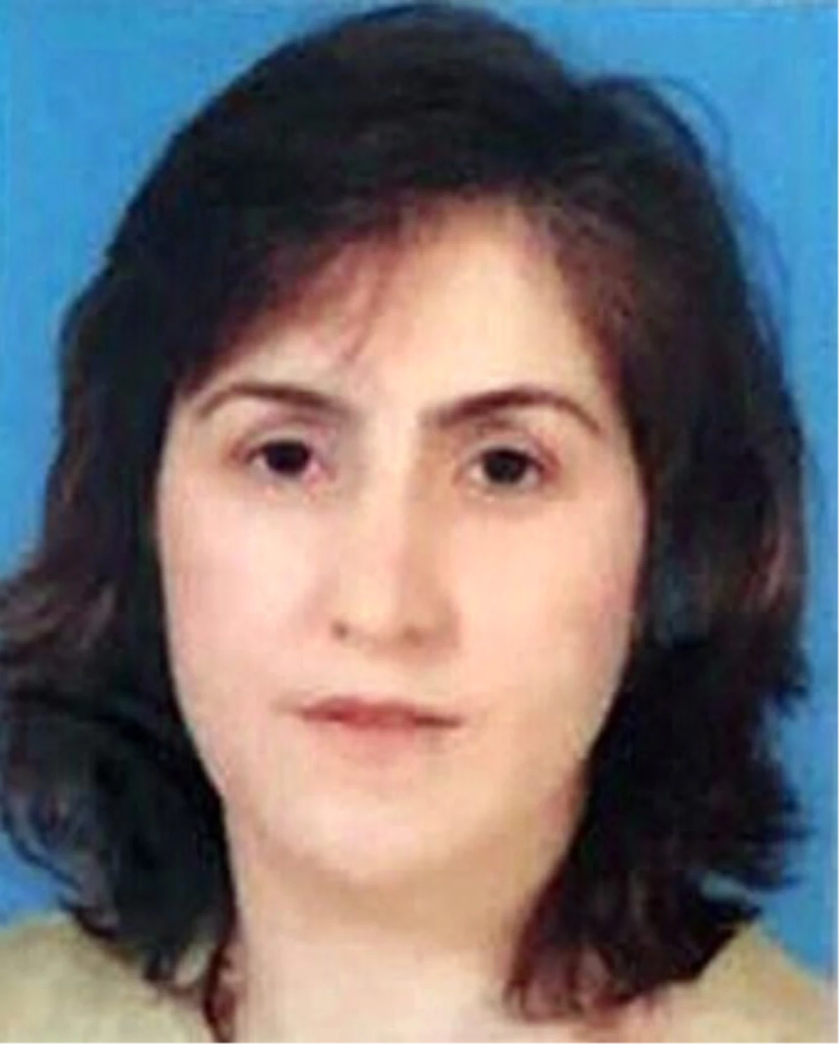 Emrah Serbes\'in Kazasında Ölen Kadının Cenazesi Alındı