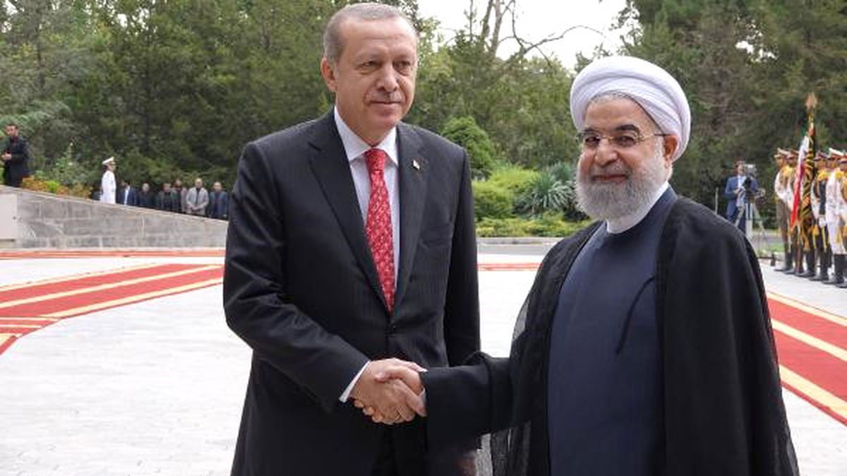 Fotoğraflı- Görüntülü) Cumhurbaşkanı Erdoğan İran\'da Resmi Törenle Karşılandı (2)