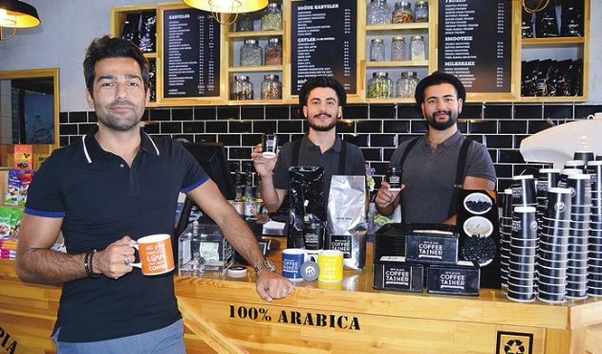 Hobi ile Başladı, Zincir Kurup Kahve Sanatı Yapıyor
