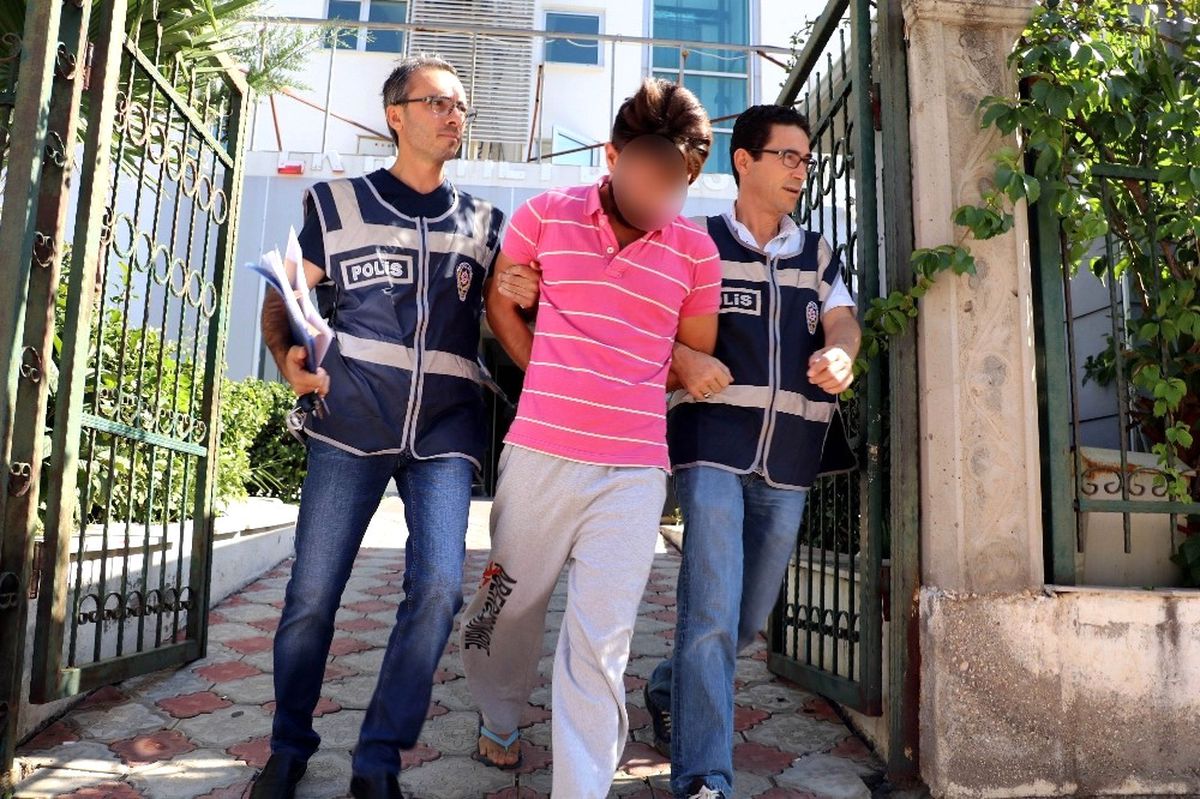 İlişkiye Girdiği Kadını 7 Kez Bıçakladı