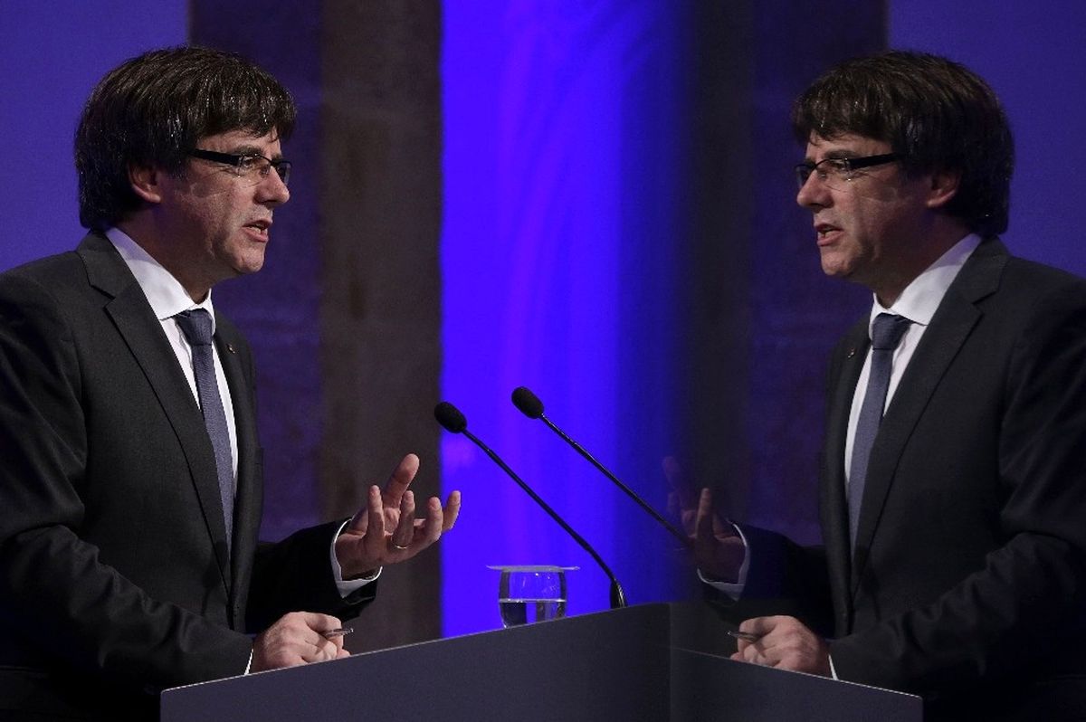 Katalan Lider Puigdemont: "Birkaç Gün İçerisinde Bağımsızlığı İlan Edeceğiz"