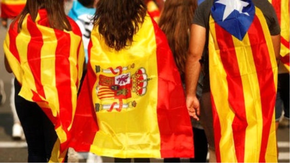 Katalanlar Kral\'a Rağmen Bağımsızlık İçin Diretiyor