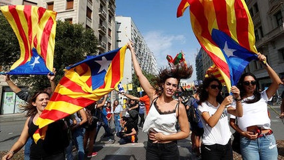 Katalonya\'da Madrid Hükümetine Karşı Genel Grev