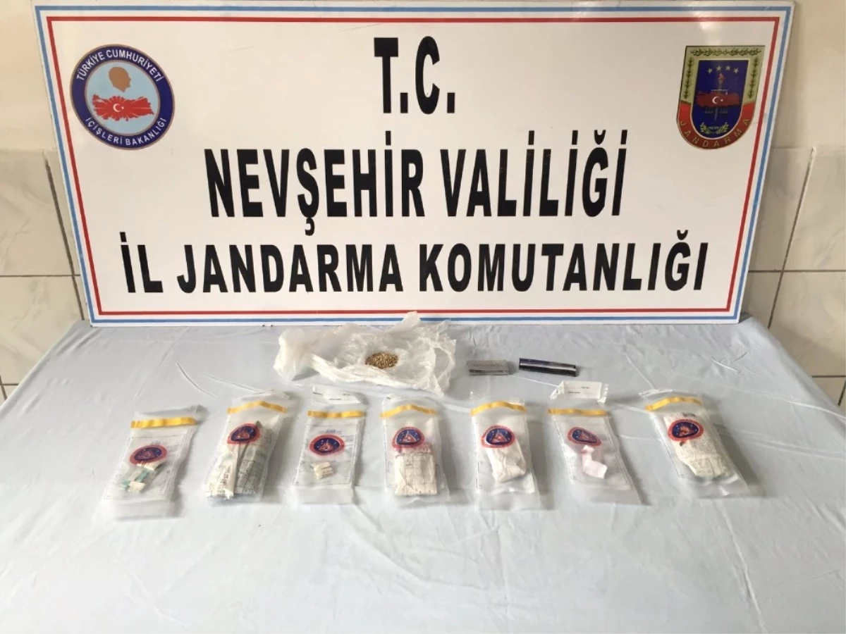 Nevşehir\'de Esrar Satıcısı 1 Kişi Tutuklandı