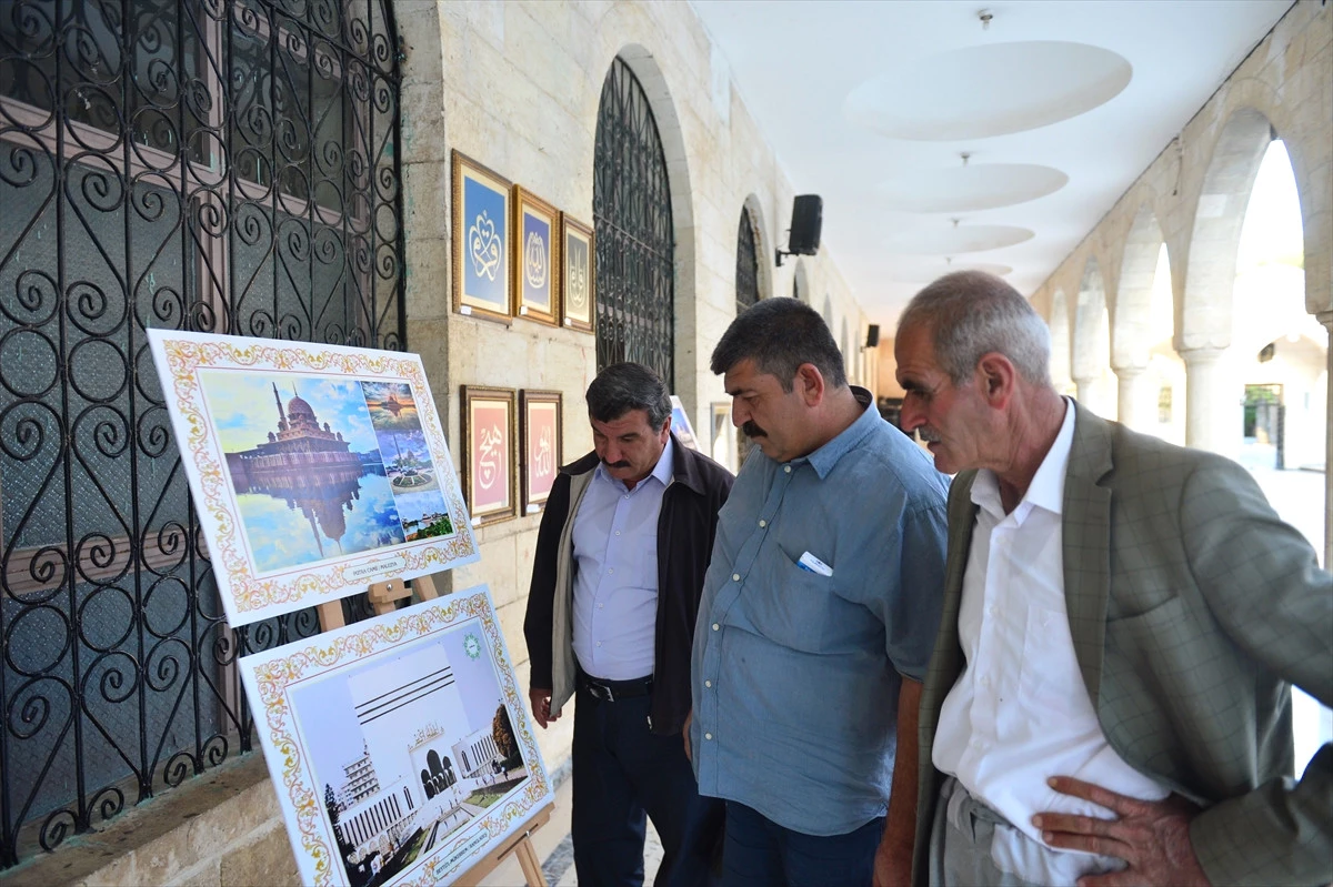 Peygamberler Şehri" Dünya Camilerine Ev Sahipliği Yapıyor