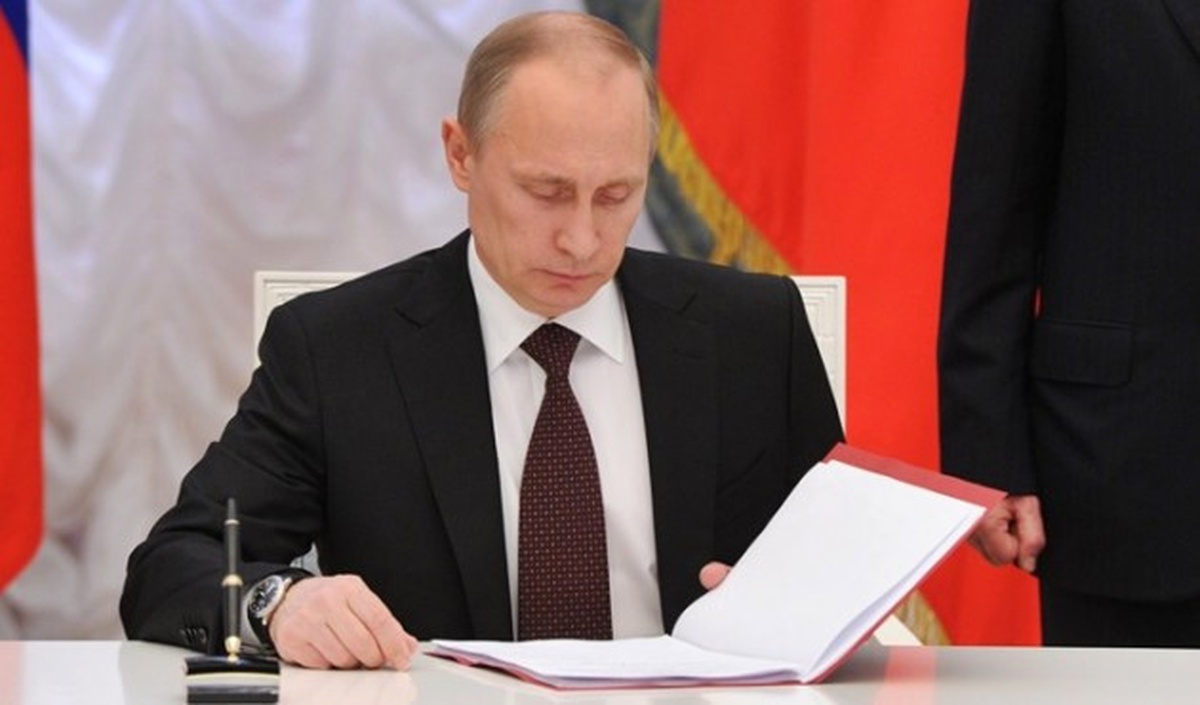 Putin: Ikby\'den \'Petrol\'ü Kesmek Kimsenin Çıkarına Olmaz