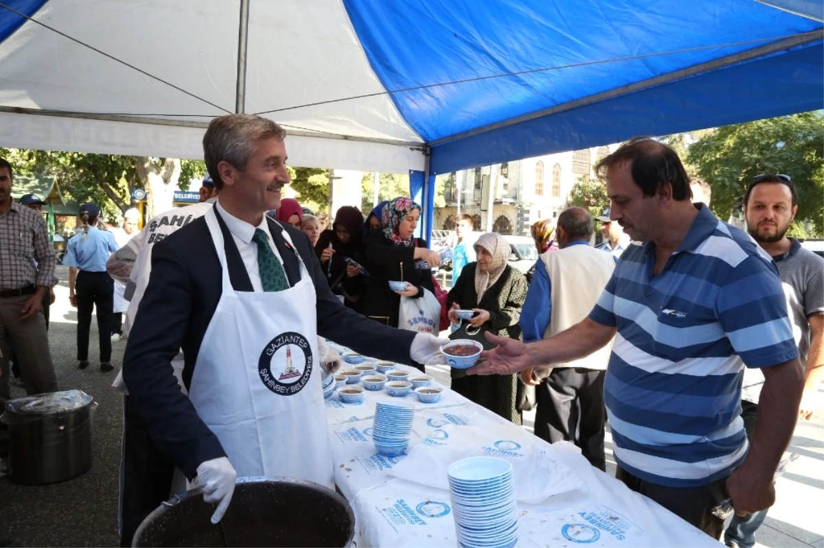 Şahinbey Belediyesi 500 Bin Kişiye Aşure İkram Edecek