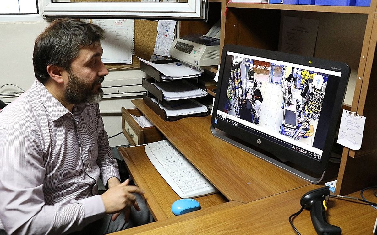 Tırnakçılık ile 25 Saniyede Bin TL Çaldı