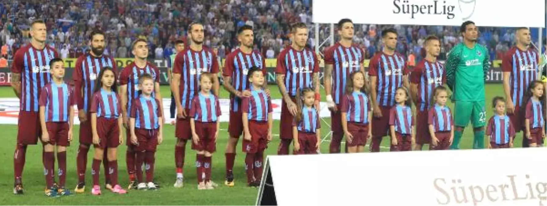 Trabzonspor İdeal 11\'ini Arıyor