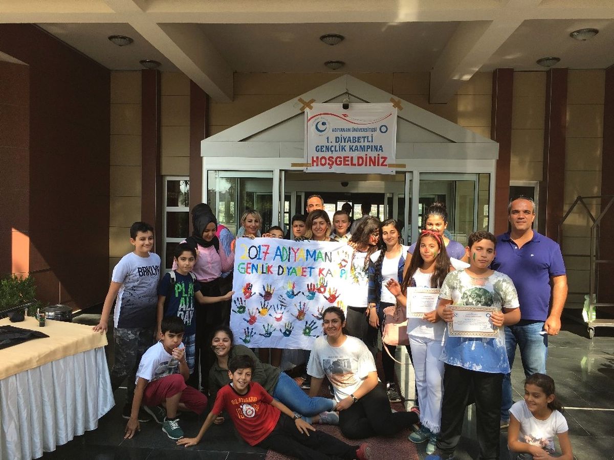 Üniversitede Diyabetli Çocuklar İçin Gençlik Kampı