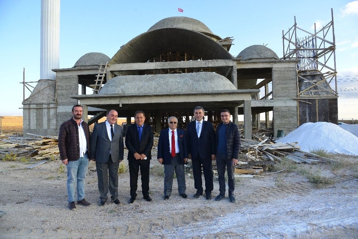 Vali Şentürk, Osb\'yi Ziyaret Etti