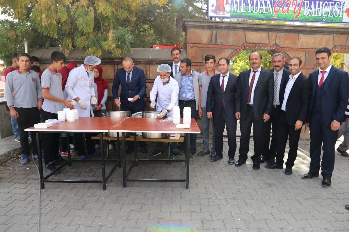 Varto\'da Aşure Etkinliği
