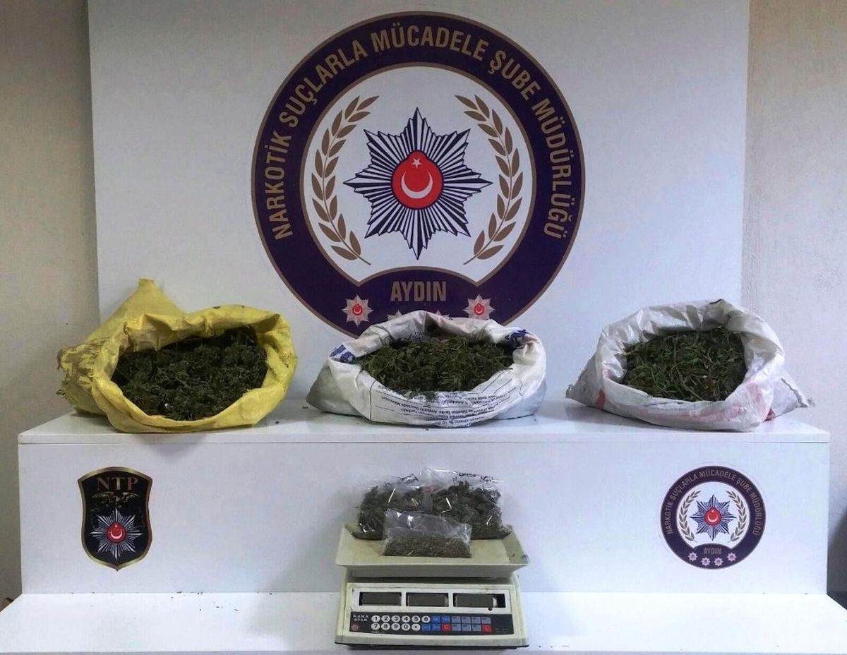Aydın\'da 5,1 Kilo Esrar Yakalandı