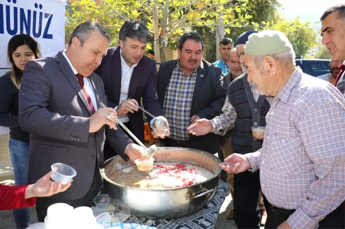 Başkan Çerçi, Barbaros\'ta Aşure İkram Etti