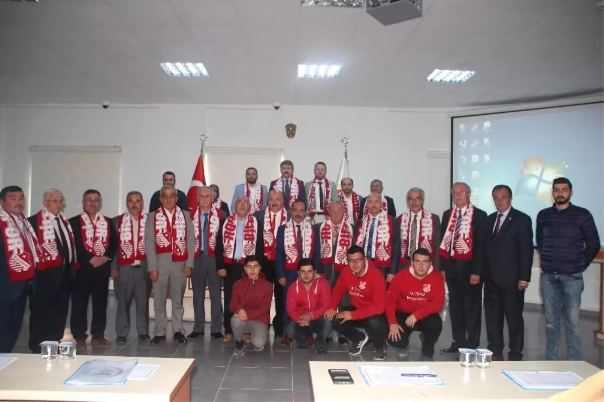 Bilecikspor\'dan İl Genel Meclisine Çıkartma