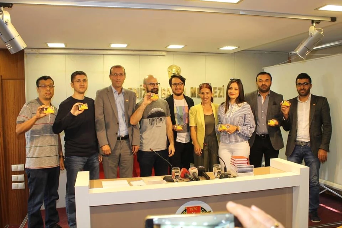 Denizli\'de 7 Gazeteci Basın Kartı Verildi