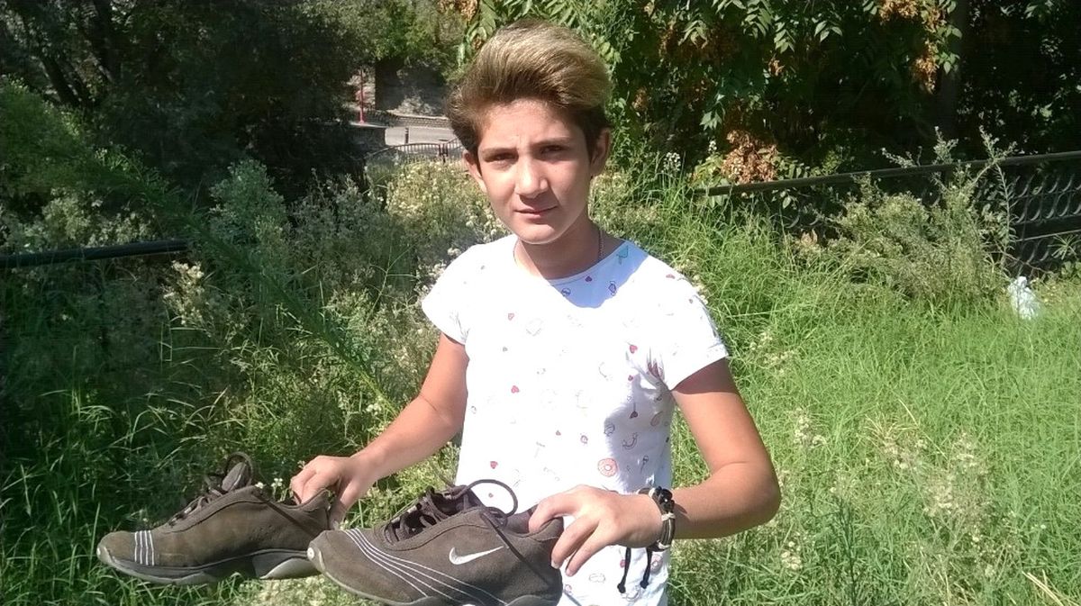 Dilara\'nın Futbol Merakı