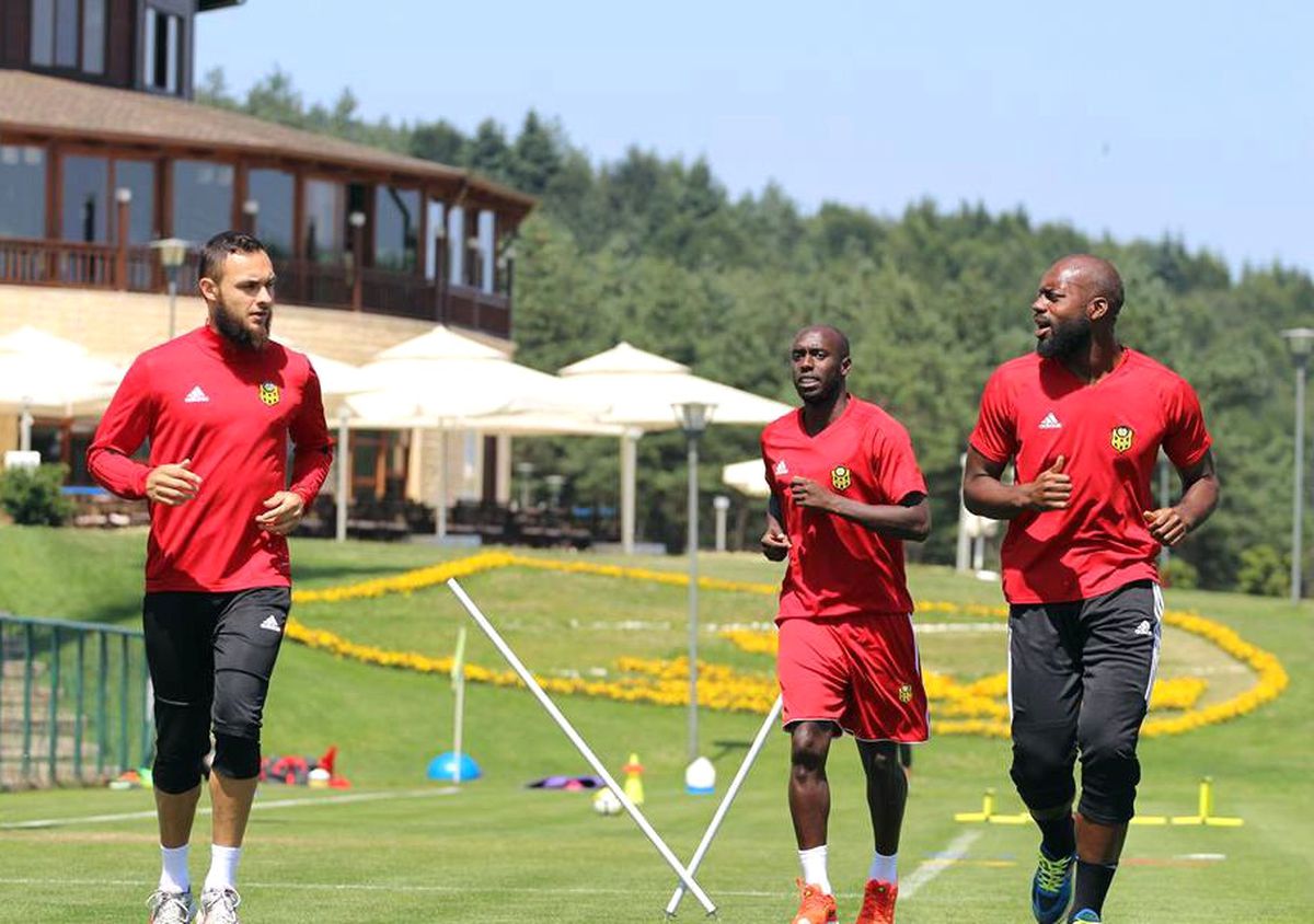 E. Yeni Malatyaspor\'da Antalya Kampı Başladı