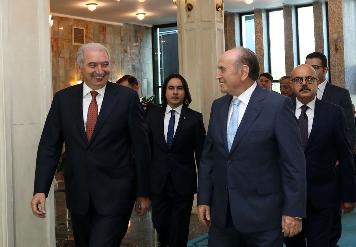 Kadir Topbaş: "Bundan Sonraki Süreçte Özellikle Düşüncem İstanbul\'a Hizmet Etmek"