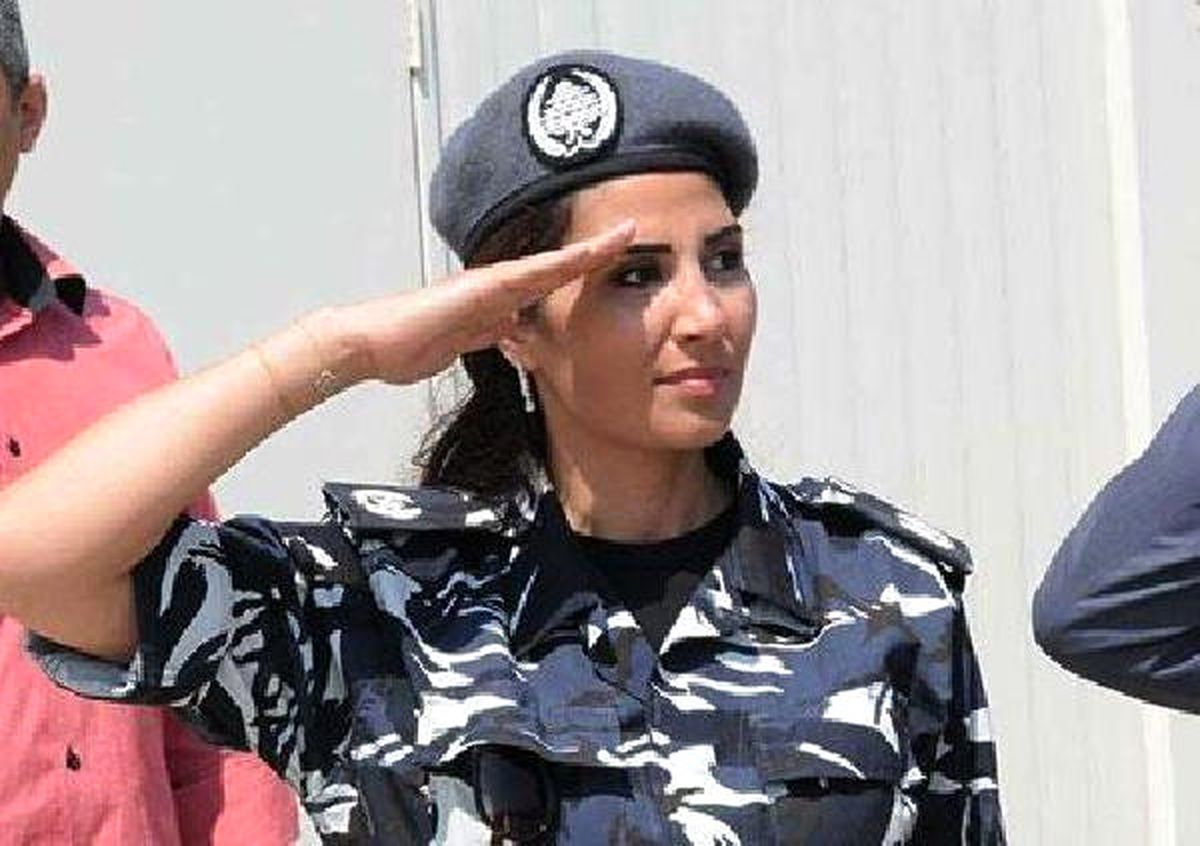 Lübanın \'En Güçlü\' Kadını Bir Tweet\'le İşinden Oldu