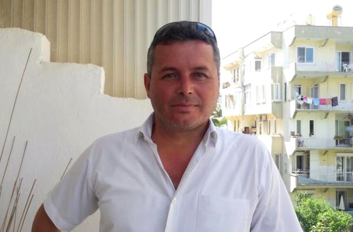 Mahalle Muhtarı, Tartıştığı Arkadaşını Öldürdü