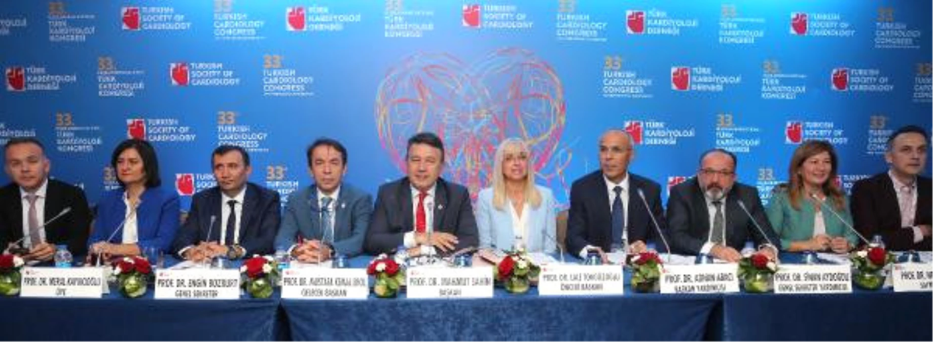 Prof.dr. Şahin: Yılda 2 Olimpiyat Stadı Dolusu İnsan Kalp Hastalıklarından Ölüyor
