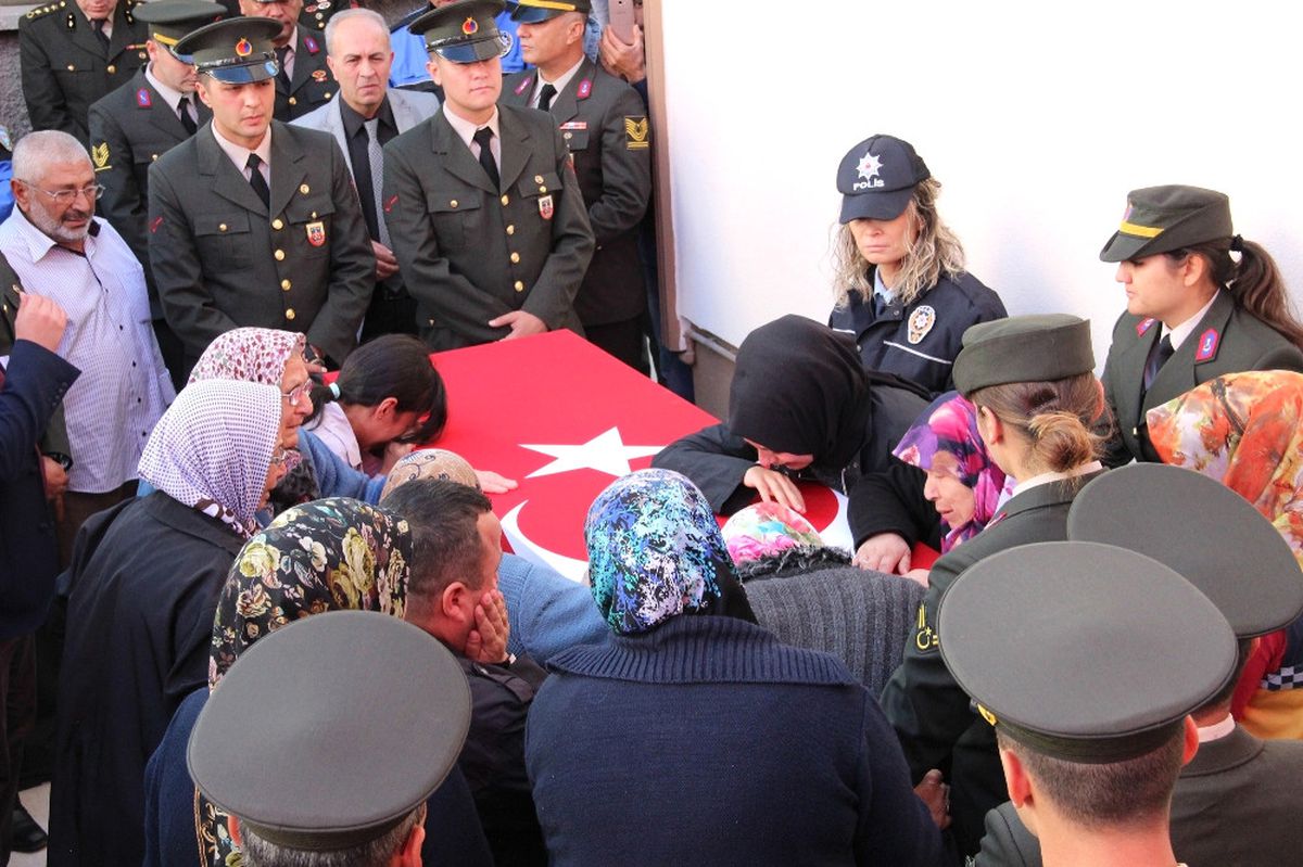Şehit Uzman Çavuş Son Yolculuğunu Uğurlandı