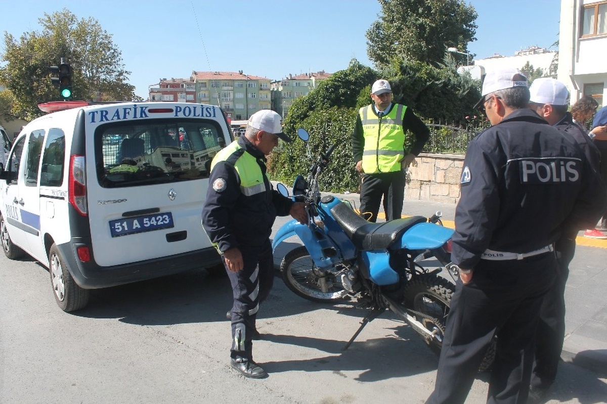 Trafik Ekipleri Motosiklet Uygulamasını Sıklaştırdı
