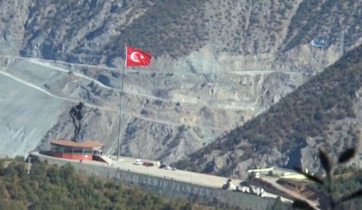 Türkiye\'nin En Büyük Atatürk Heykeli Turizme Açıldı