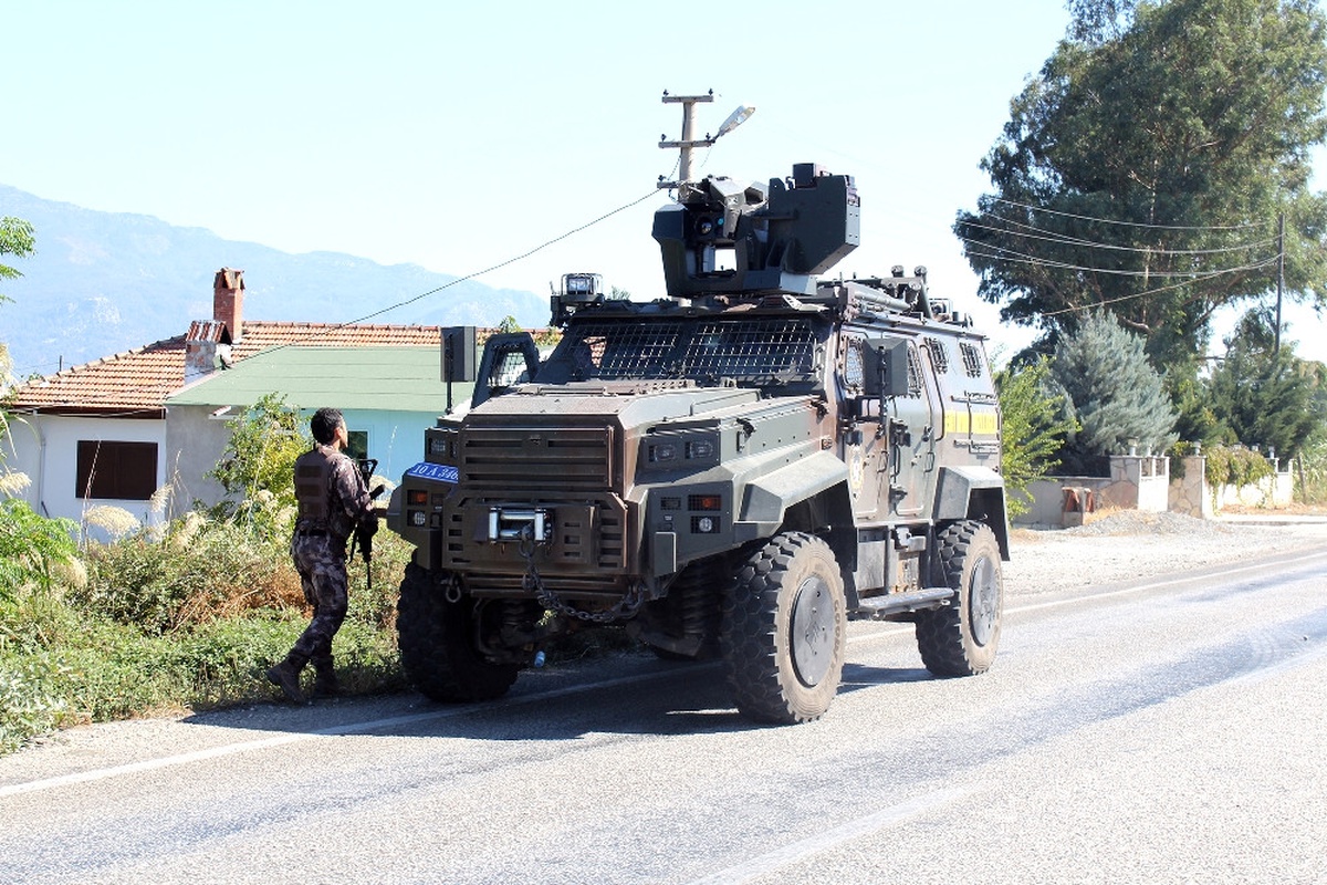 Yakalanan Teröristler İtiraf Etti, Hainler Etkisiz Hale Getirildi