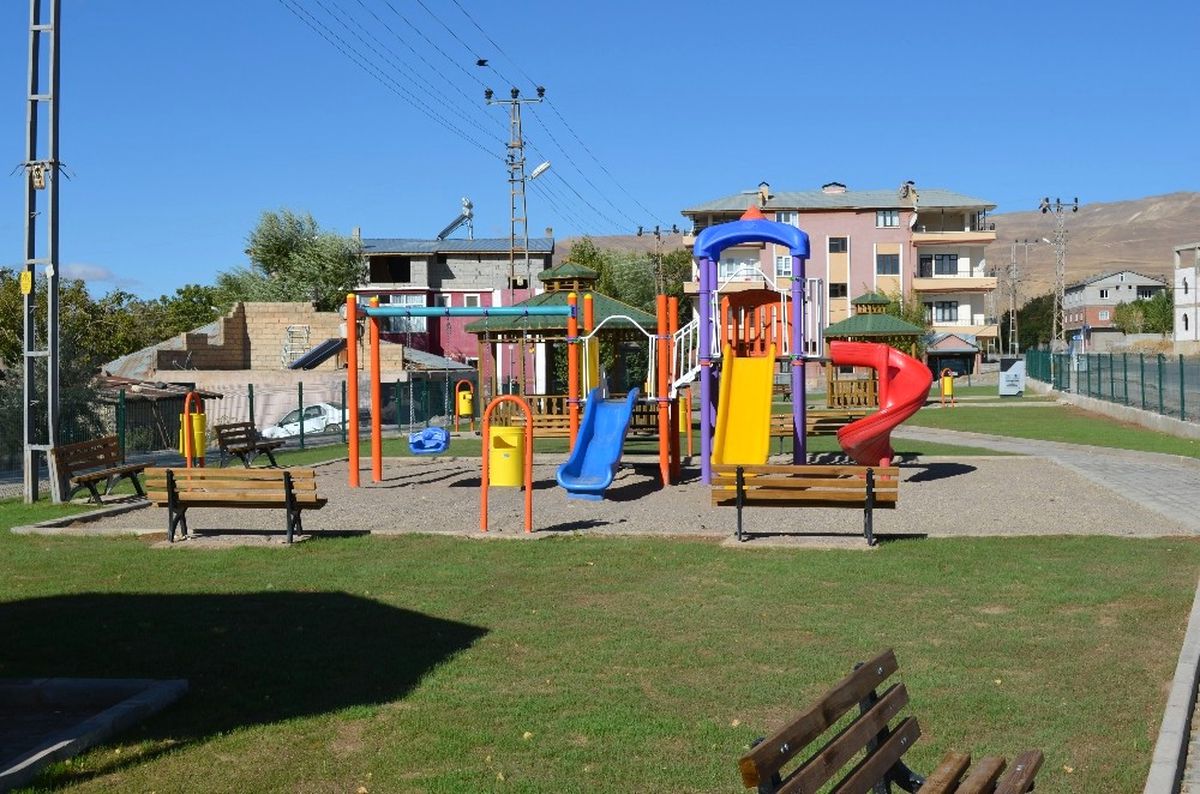Yapımı Tamamlanan Park Hizmete Girdi