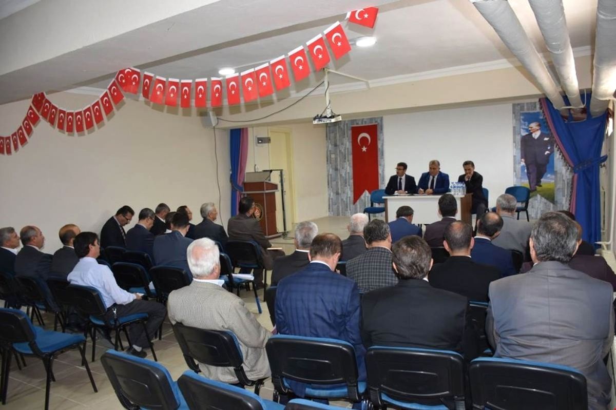 Yenişehir\'de Eğitim Toplantısı
