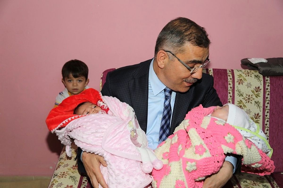 Yüreğir\'de 17 Bin Yeni Doğan Bebek, Evinde Ziyaret Edildi