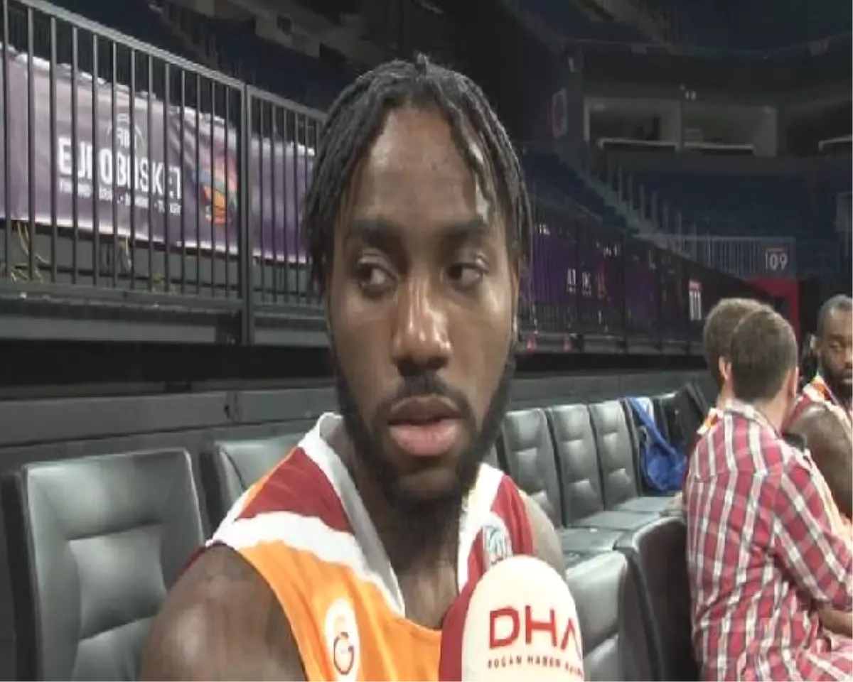 ABD\'li Pivot Rakeem Christmas: "İyi Oyunculardan Kurulu, İyi Bir Takıma Geldim"