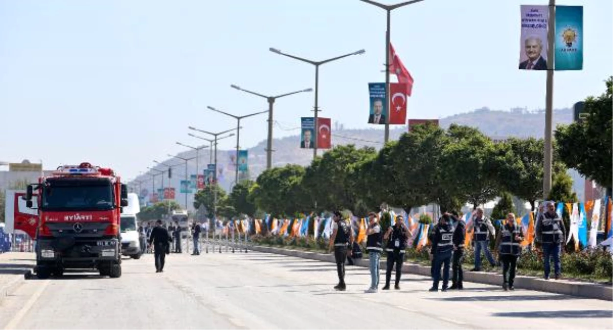 AK Parti\'nin Afyonkarahisar\'daki Kampı İçin Yoğun Güvenlik Önlemi