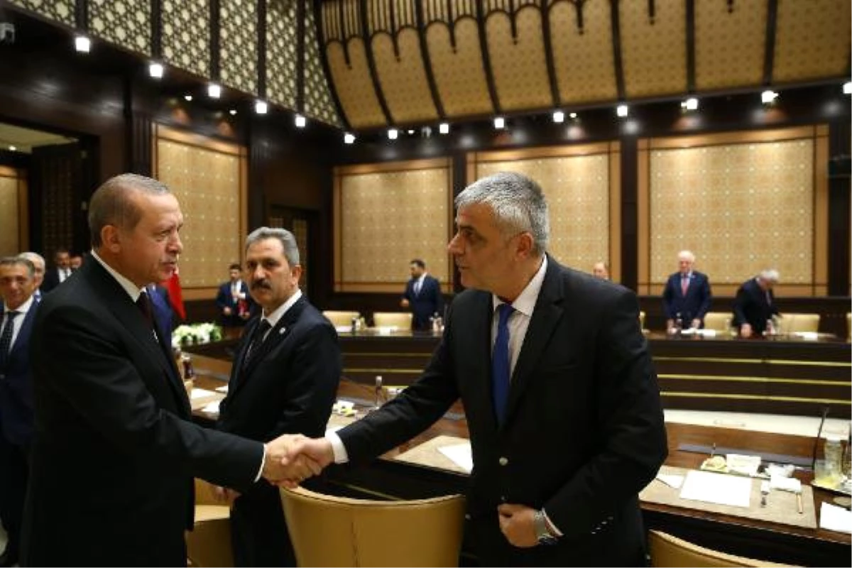 Akhisar\'dan Cumhurbaşkanı Recep Tayyip Erdoğan\'a Stad Açılışı Daveti