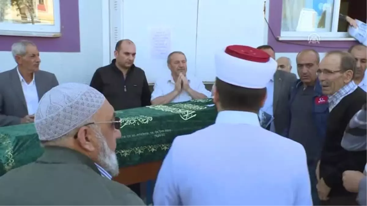 Fransa\'nın Mulhouse Kentindeki Yangın - Sanem Ertuç Son Yolculuğuna Uğurlandı